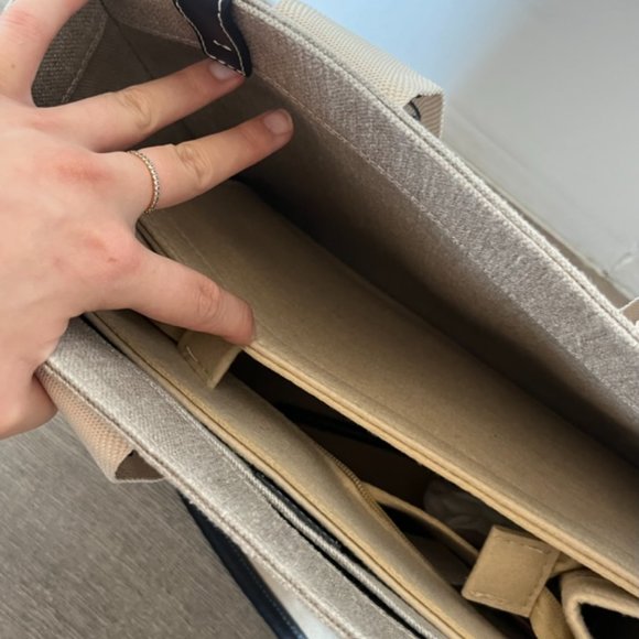 Authentic Chloe Woody Tote Bag Medium with Inner Pocket - Picture 2 of 2